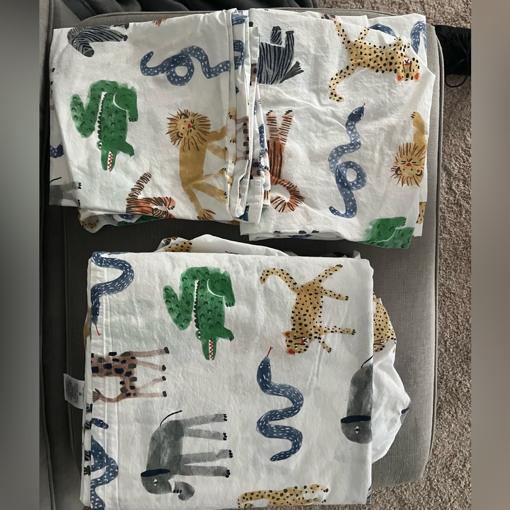 Pottery Barn Kids Safari Animal Print Sheets